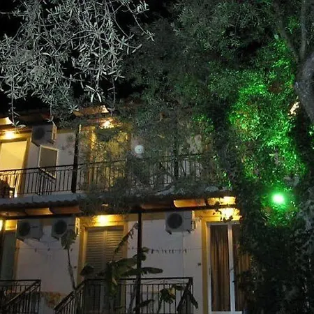 Giovanna Apartment *